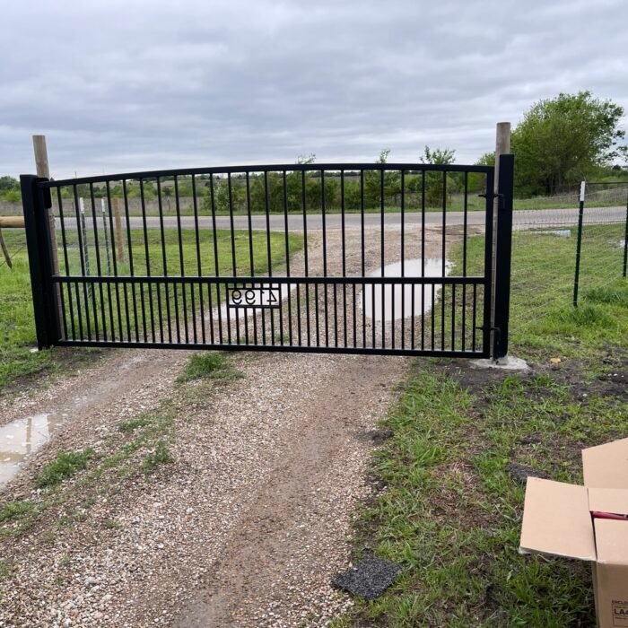 Custom gate fabrication Dallas driveway gate project
