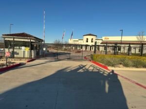 Commercial security gate repair in Dallas Texas