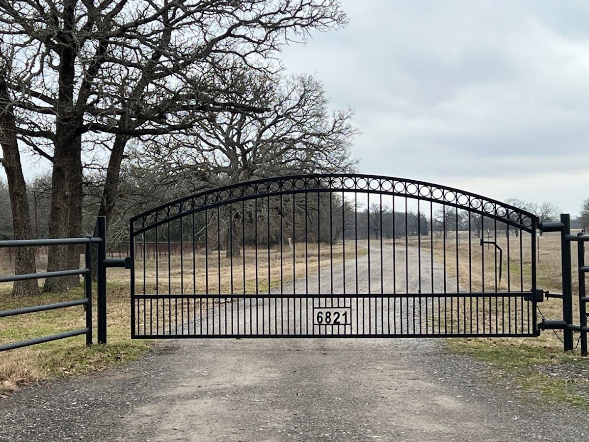 Automatic driveway gate service in the Dallas Richardson area